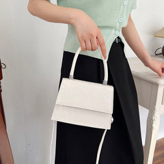 Casual Handbag Stylish And Simple